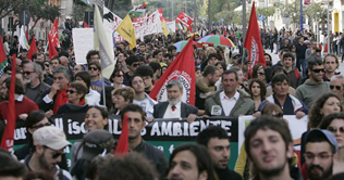 Italy: protests against the G8 summit
